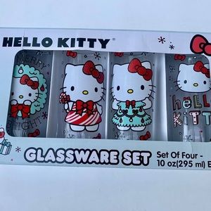 Hello kitty christmas glassware set❤️✨